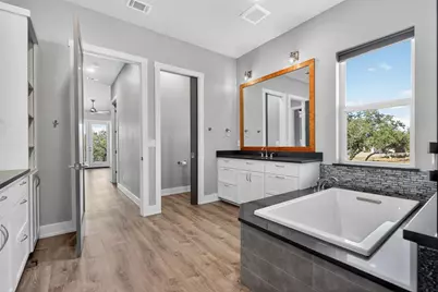 21603 Thomas Cove, Lago Vista, TX 78645 - Photo 21