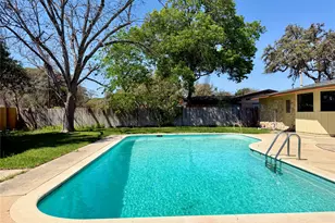 141 Oaklane Dr, Universal City, TX 78148 - Photo 23
