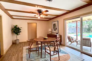 141 Oaklane Dr, Universal City, TX 78148 - Photo 7