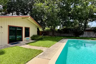 141 Oaklane Dr, Universal City, TX 78148 - Photo 27