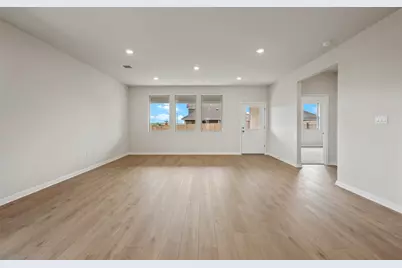132 Arlington Park Loop, Hutto, TX 78634 - Photo 15
