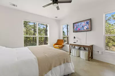 111 E Kamoi Court, Bastrop, TX 78602 - Photo 17