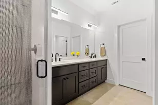 111 E Kamoi Ct, Bastrop, TX 78602 - Photo 19