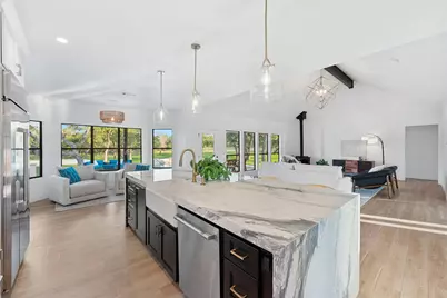 333 Stallion Lane, Dripping Springs, TX 78620 - Photo 9