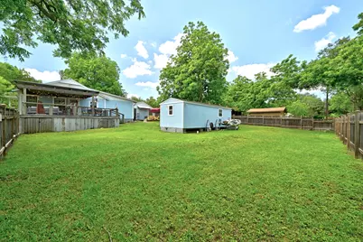 202 S 3rd Street, Pflugerville, TX 78660 - Photo 29