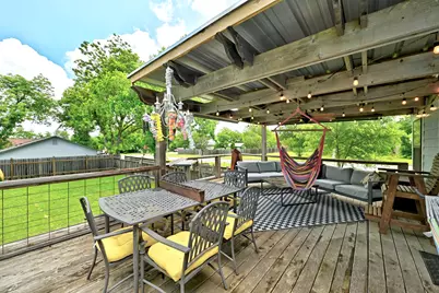 202 S 3rd Street, Pflugerville, TX 78660 - Photo 27