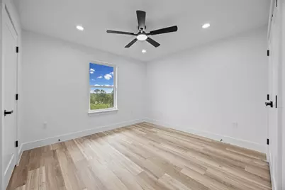 142 Mahalo Court, Bastrop, TX 78602 - Photo 17