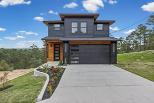 142 Mahalo Ct, Bastrop, TX 78602 - Photo 1