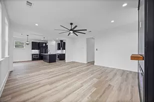 142 Mahalo Ct, Bastrop, TX 78602 - Photo 9