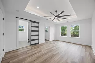 142 Mahalo Ct, Bastrop, TX 78602 - Photo 21