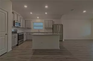 108 Pumpkin Dr, Hutto, TX 78634 - Photo 11