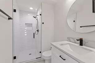 5305 Ledesma Rd, Austin, TX 78721 - Photo 19