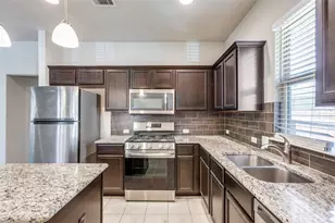 456 S Brook Dr, Leander, TX 78641 - Photo 11