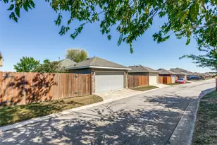 456 S Brook Dr, Leander, TX 78641 - Photo 25