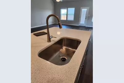 120 Greenspire Lane, Hutto, TX 78634 - Photo 7