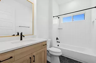 18 Maybury Wy, Lakeway, TX 78738 - Photo 23