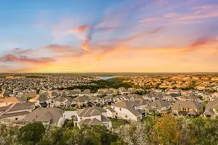 18 Maybury Wy, Lakeway, TX 78738 - Photo 7