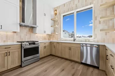 18 Maybury Way, Lakeway, TX 78738 - Photo 11