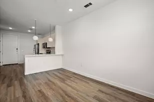 6324 N Lamar Blvd, Austin, TX 78752 - Photo 5