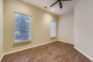 309 El Socorro Ln, Austin, TX 78732 - Photo 21