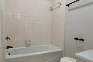 8006 Raintree Pl, Austin, TX 78759 - Photo 23