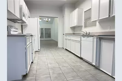 8006 Raintree Place, Austin, TX 78759 - Photo 7