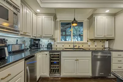 813 Moonlight Bay Drive, Spicewood, TX 78669 - Photo 7
