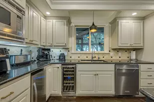 813 Moonlight Bay Dr, Spicewood, TX 78669 - Photo 7