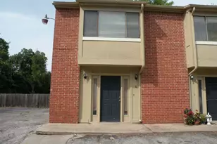 1221 W Hopkins St, San Marcos, TX 78666 - Photo 11