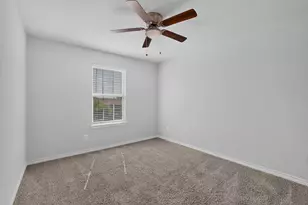 104 Batjac Aly, Jarrell, TX 76537 - Photo 31