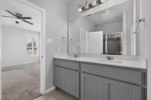 104 Batjac Aly, Jarrell, TX 76537 - Photo 21