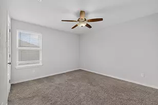 104 Batjac Aly, Jarrell, TX 76537 - Photo 25