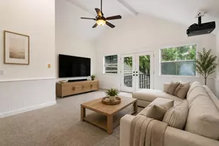 33 Cottondale Rd, The Hills, TX 78738 - Photo 15
