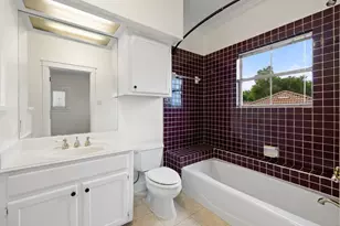 33 Cottondale Rd, The Hills, TX 78738 - Photo 15