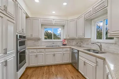 4906 Bob Cat Run, Austin, TX 78731 - Photo 11