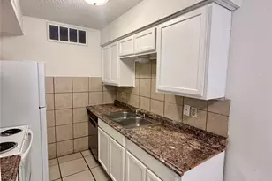 4322 Gillis St, Austin, TX 78745 - Photo 5