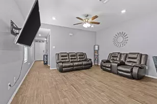 339 Euclid Ln, Uhland, TX 78640 - Photo 5