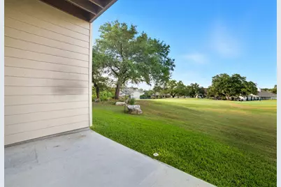 18900 Nicklaus Drive, Lago Vista, TX 78645 - Photo 33