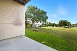 18900 Nicklaus Dr, Lago Vista, TX 78645 - Photo 33