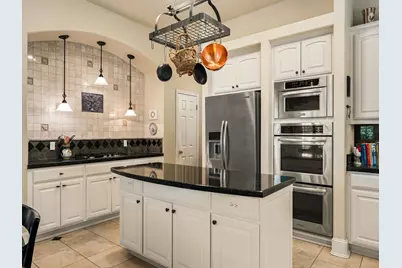 5708 Long Court, Austin, TX 78730 - Photo 11