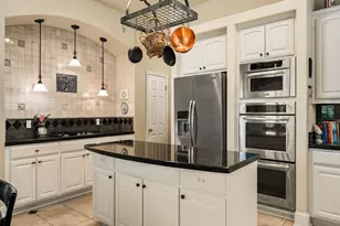 5708 Long Ct, Austin, TX 78730 - Photo 11