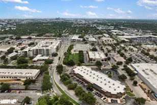 7685 Northcross Dr, Austin, TX 78757 - Photo 35