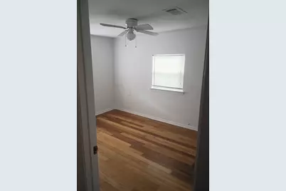1604 Wilson Street, Bastrop, TX 78602 - Photo 11