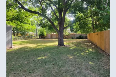 1604 Wilson Street, Bastrop, TX 78602 - Photo 1