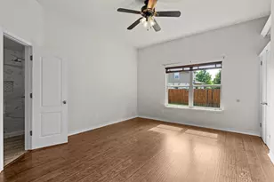 107 S Treasure Oaks Dr, Leander, TX 78641 - Photo 13