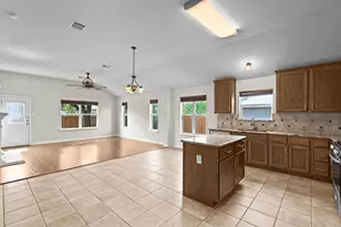 107 S Treasure Oaks Dr, Leander, TX 78641 - Photo 11