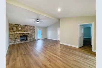 1502 Glen Burnie Drive, Cedar Park, TX 78613 - Photo 7