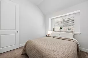 532 Elm Green St, Hutto, TX 78634 - Photo 19