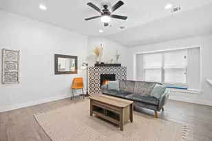 532 Elm Green St, Hutto, TX 78634 - Photo 7