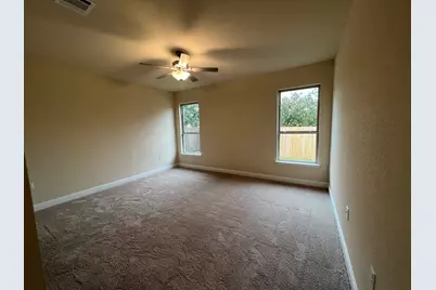 704 Falkland Trace, Austin, TX 78660 - Photo 9